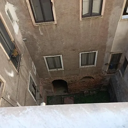 Bella Stella Catania